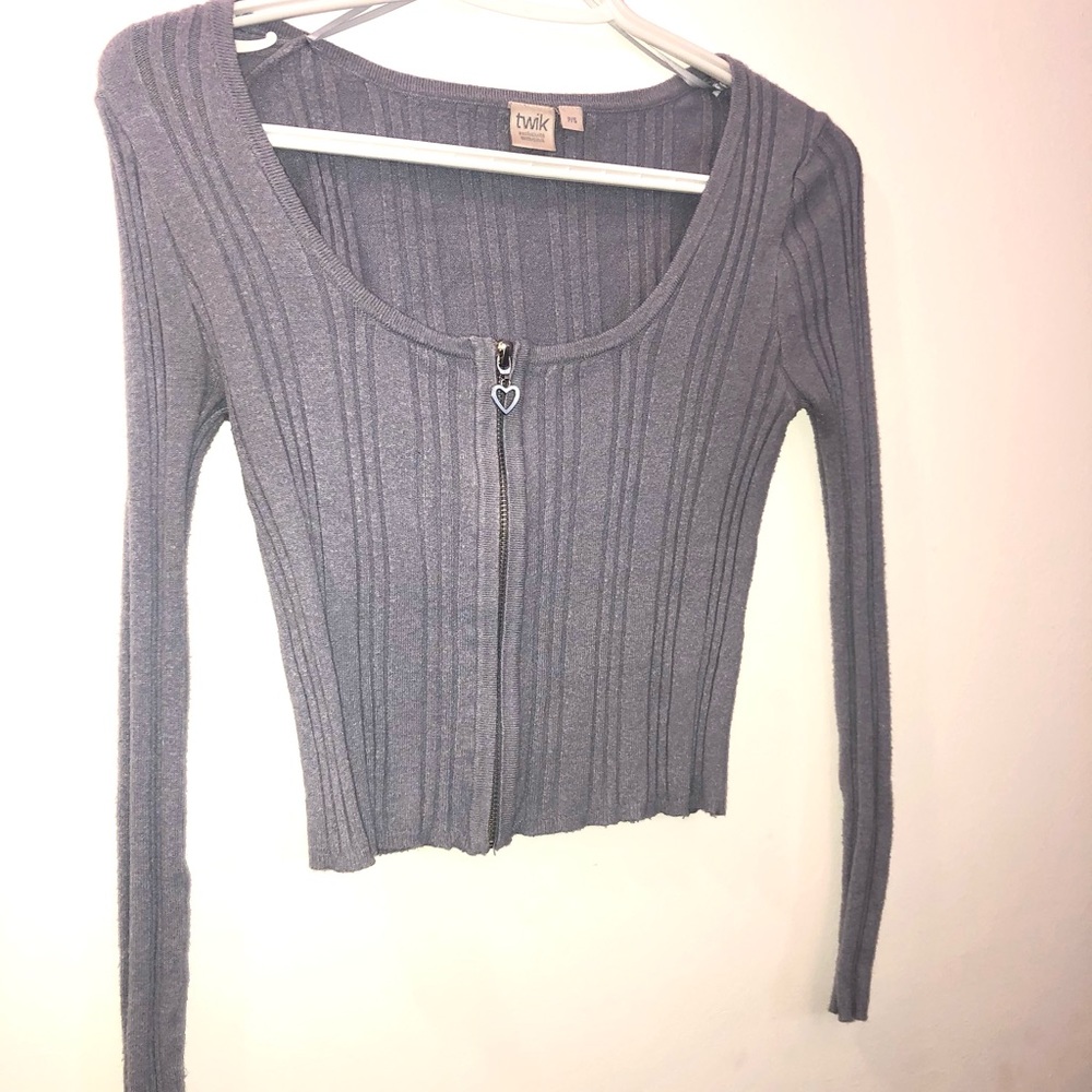 Light Blue Long Sleeve Crop Top With Heart Zipper